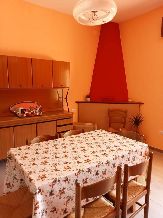 Lungomare Bed Rooms サンタ・マリア・ナヴァーリス エクステリア 写真